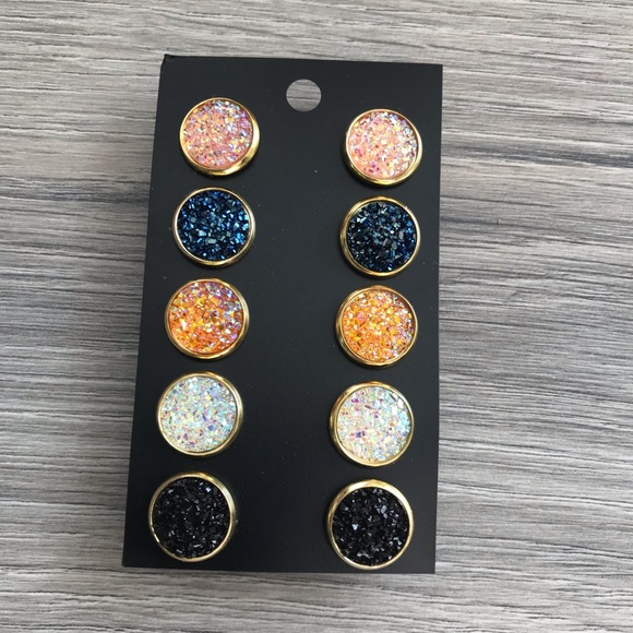 Druzy Stud Earrings - Picture 4 of 4